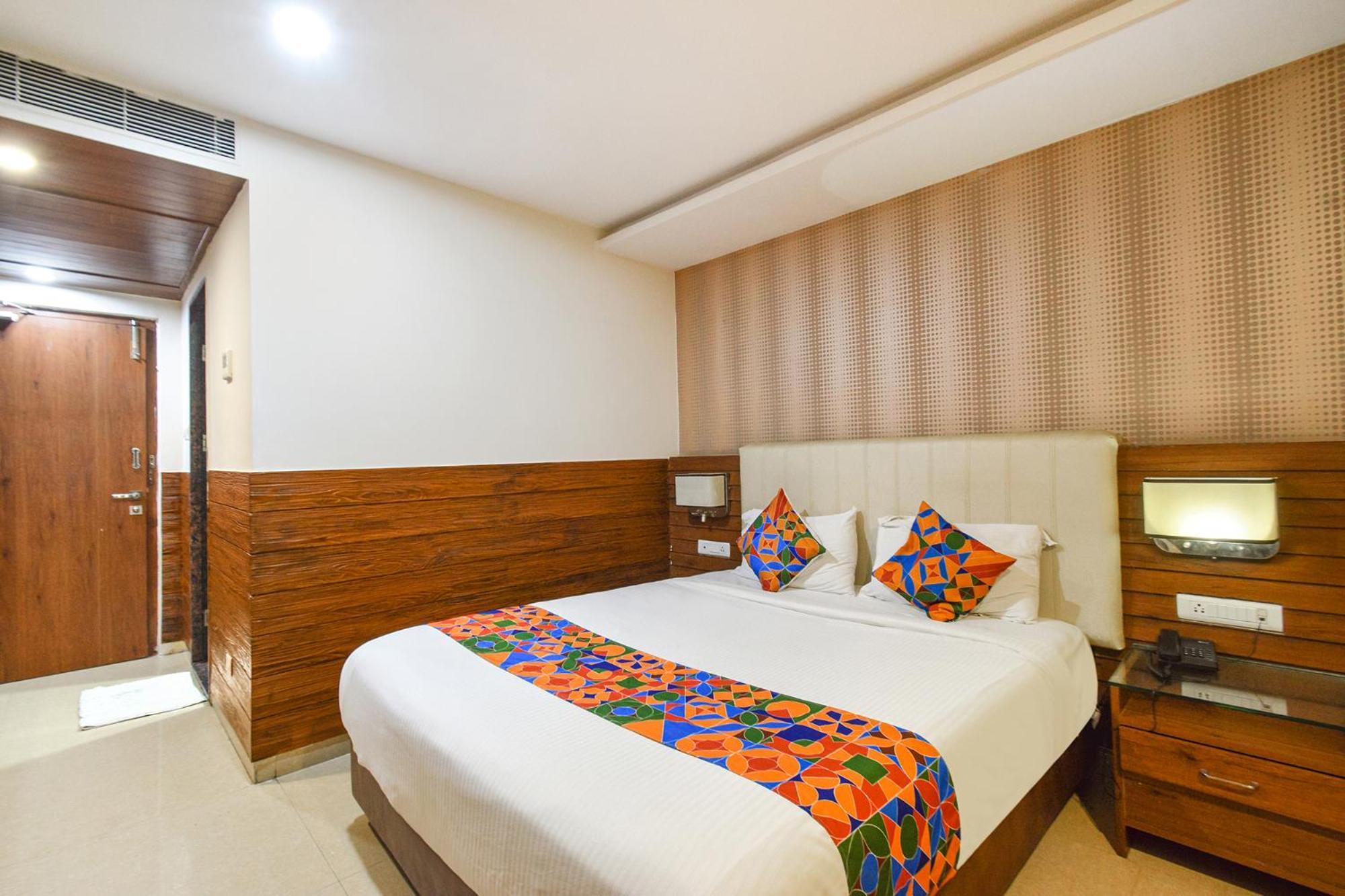 Fabhotel Prime Millennium Grand - Nr Miyapur Lingampalli Exterior photo