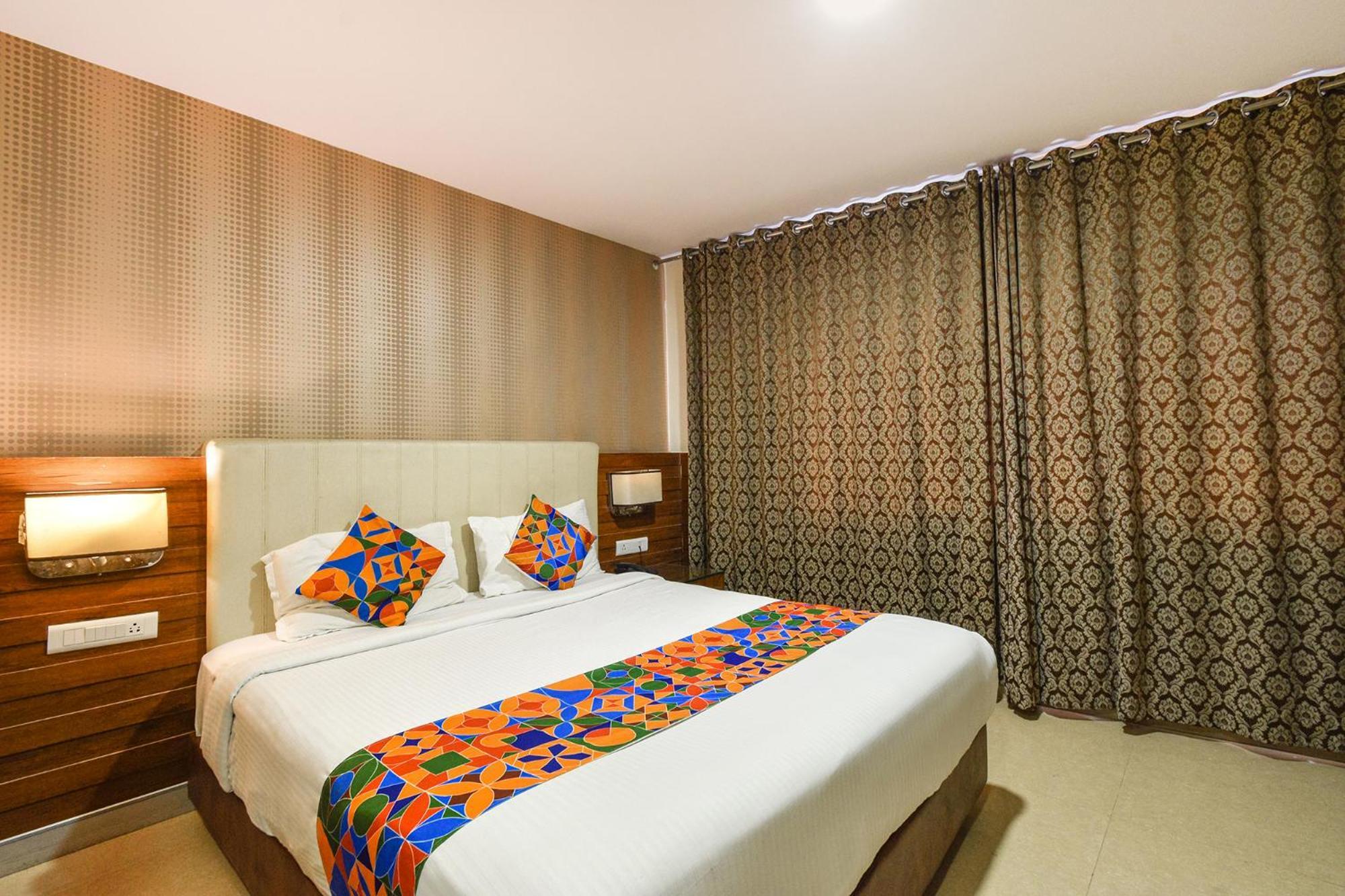 Fabhotel Prime Millennium Grand - Nr Miyapur Lingampalli Exterior photo