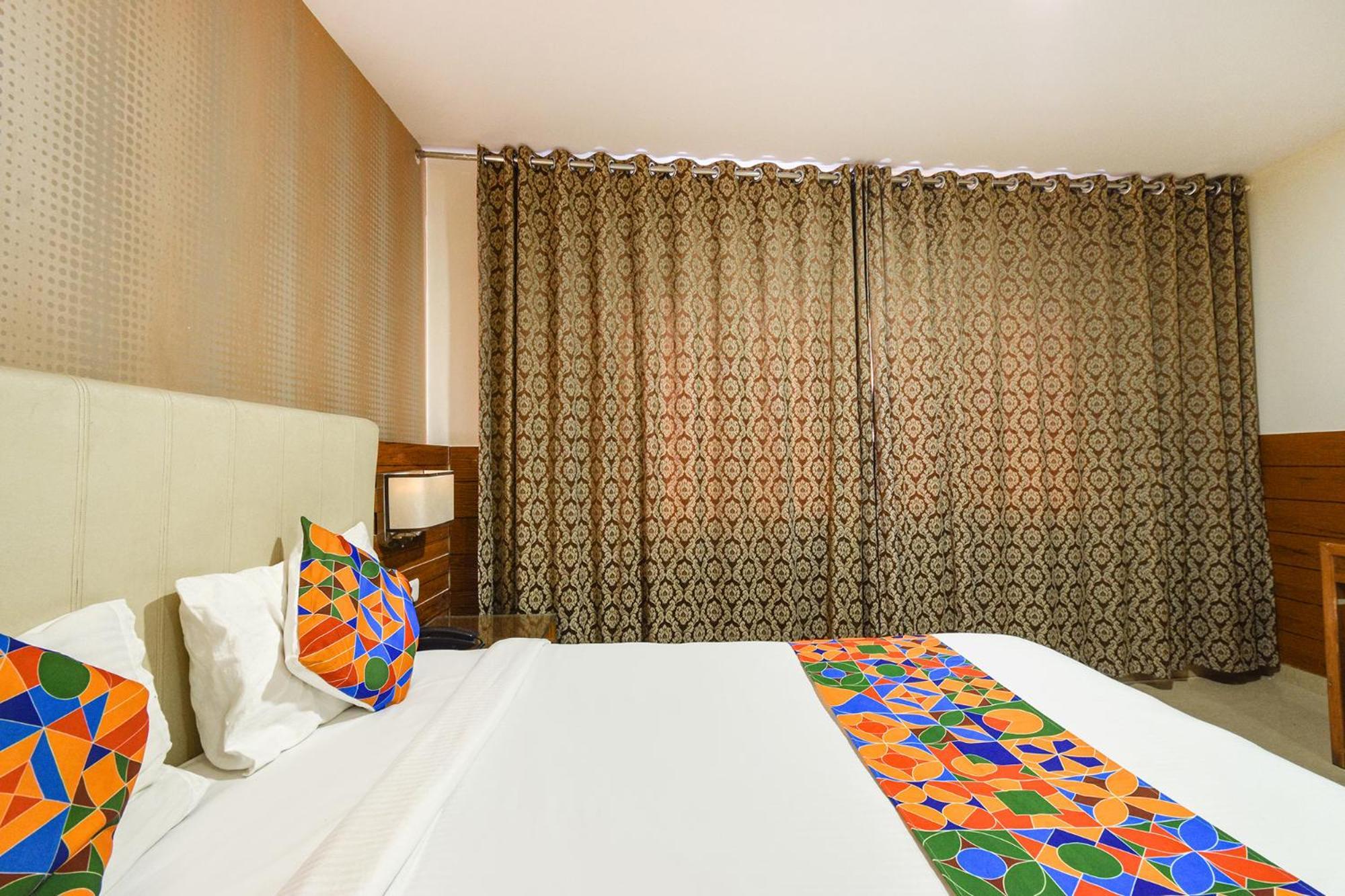 Fabhotel Prime Millennium Grand - Nr Miyapur Lingampalli Exterior photo