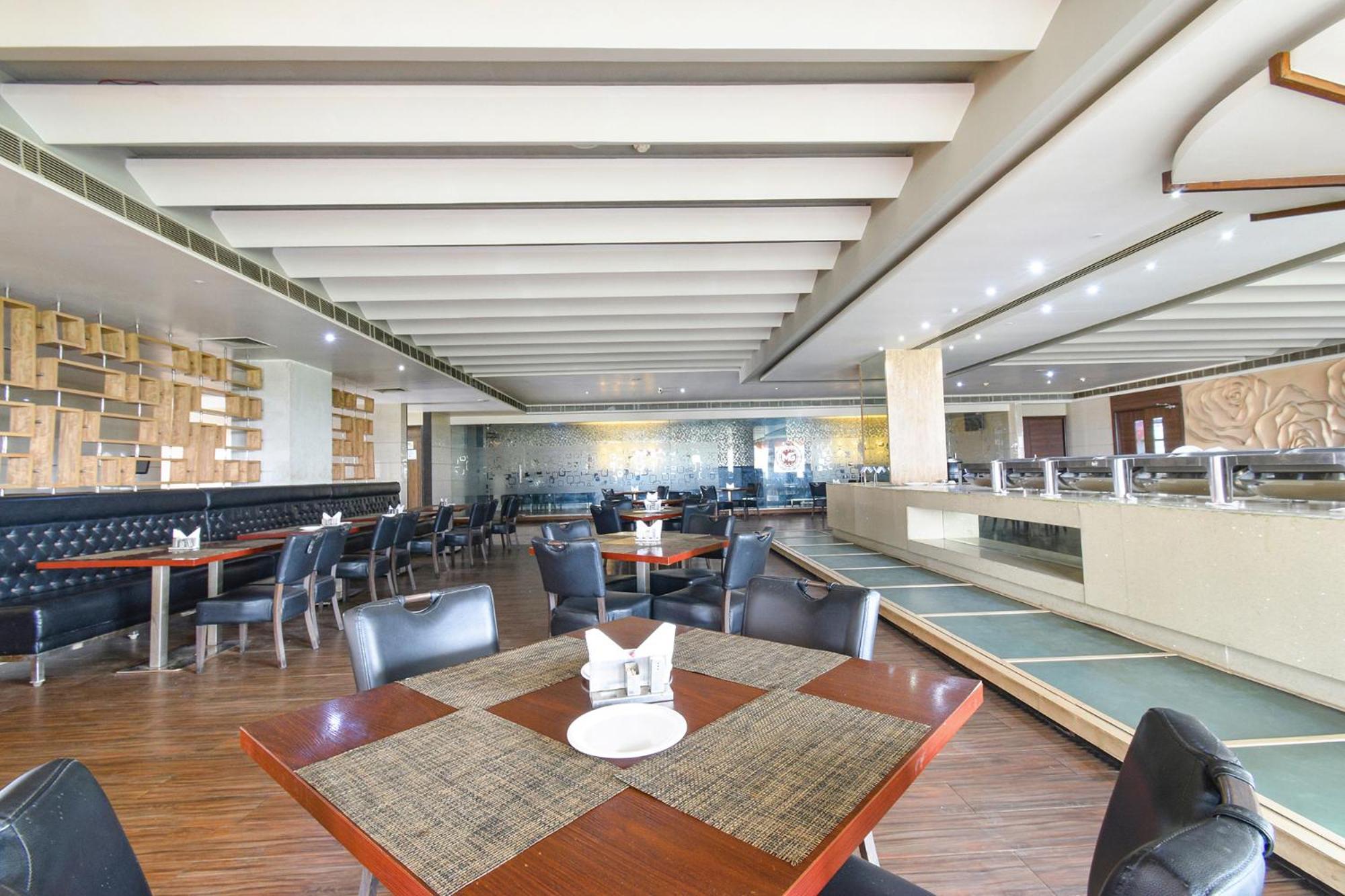 Fabhotel Prime Millennium Grand - Nr Miyapur Lingampalli Exterior photo